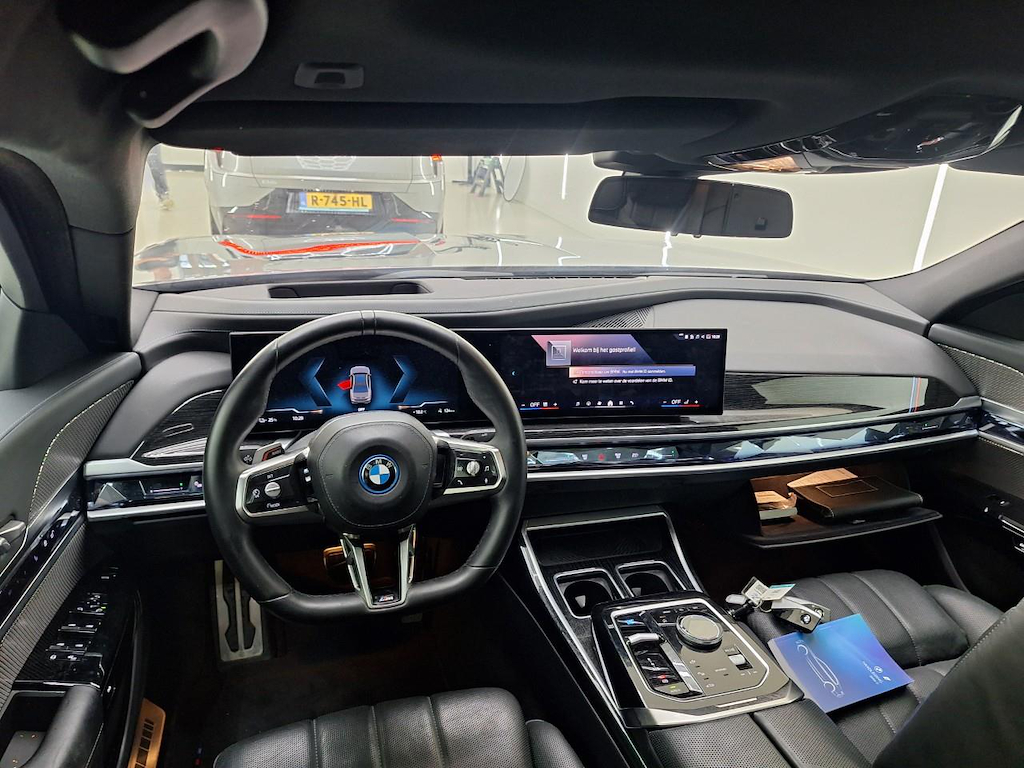 Foto 10 van BMW i7
