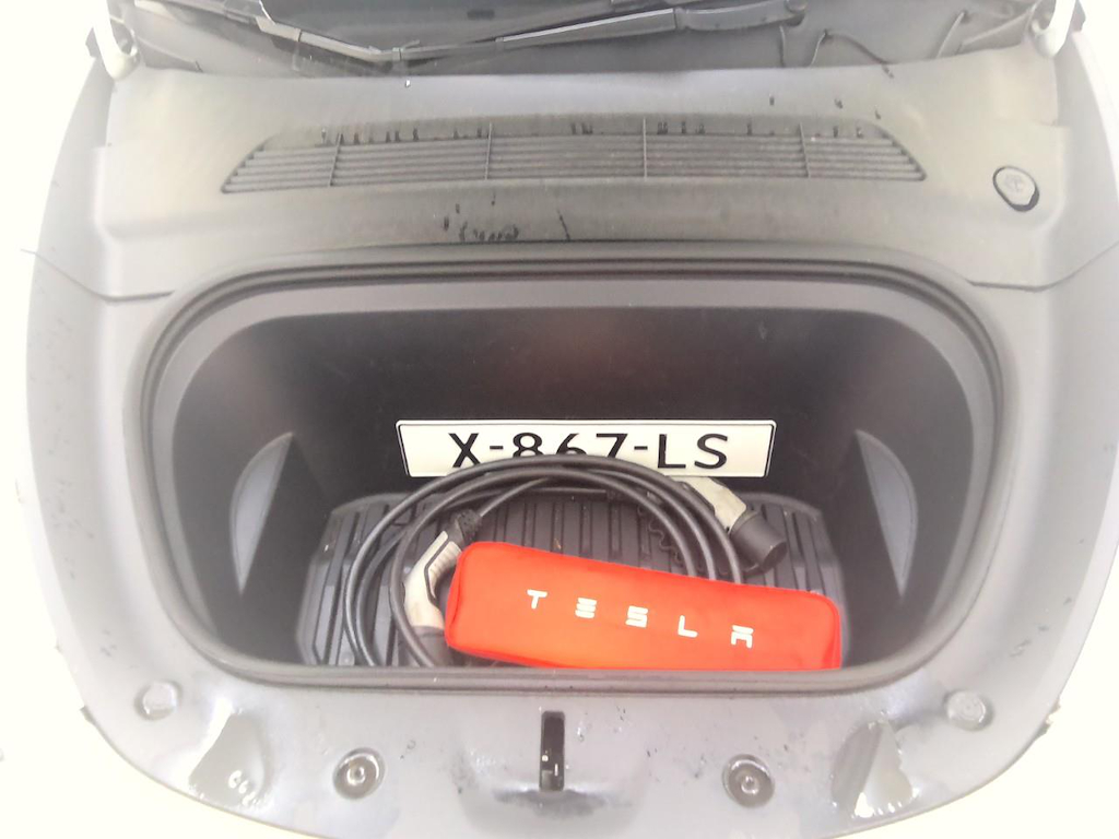 Foto 11 van Tesla Model Y