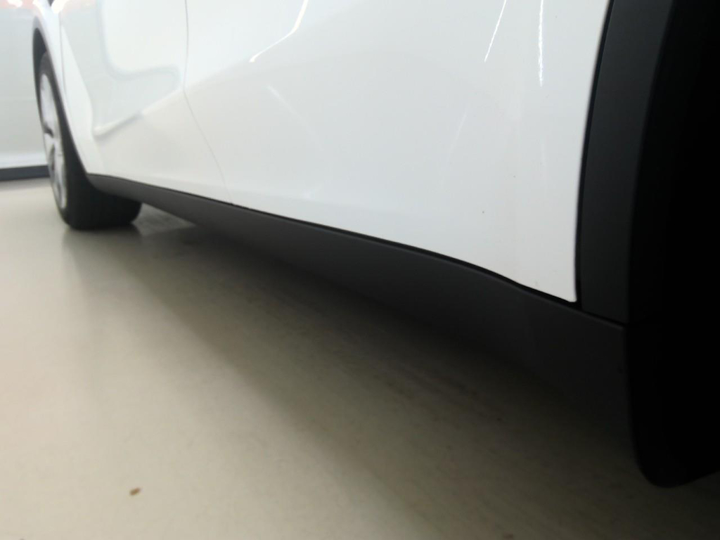 Foto 15 van Tesla Model Y