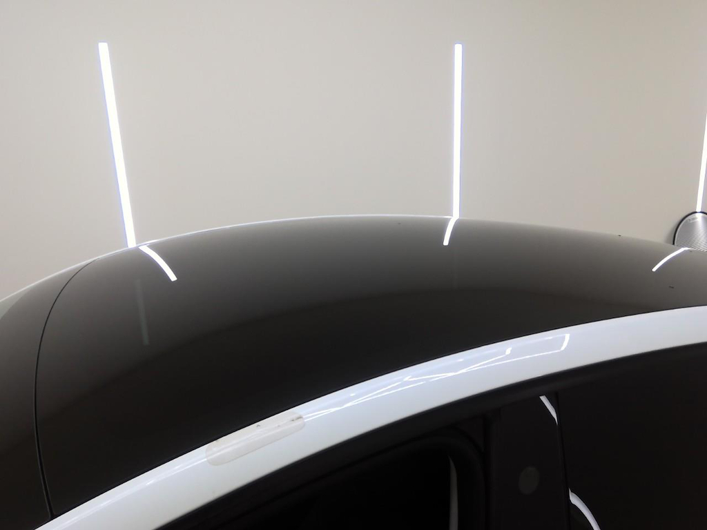 Foto 19 van Tesla Model Y