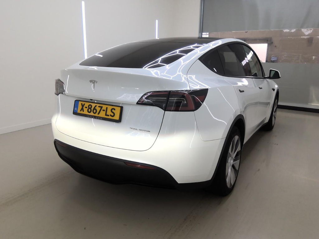 Foto 3 van Tesla Model Y