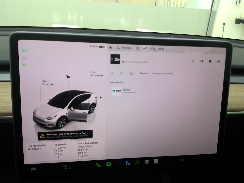 Foto 24 van Tesla Model Y