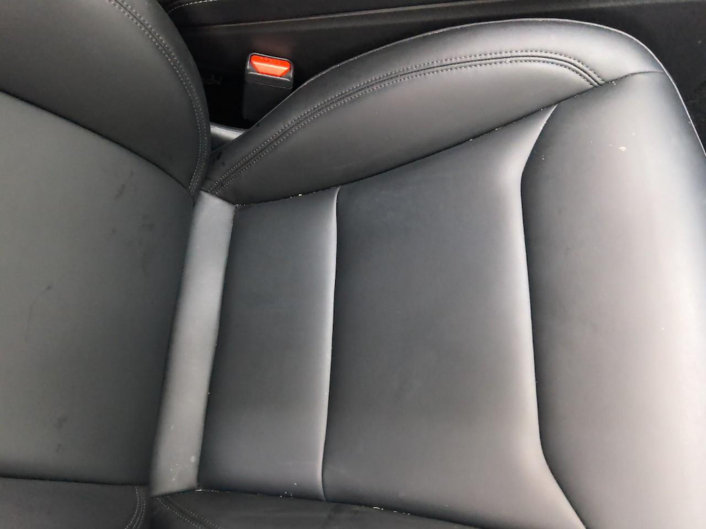 Foto 29 van Tesla Model Y
