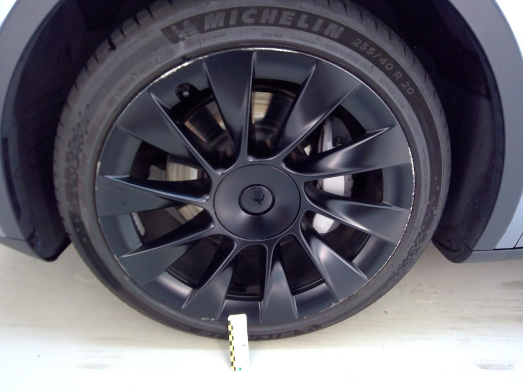 Foto 42 van Tesla Model Y