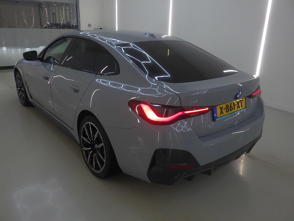 Foto 12 van BMW i4
