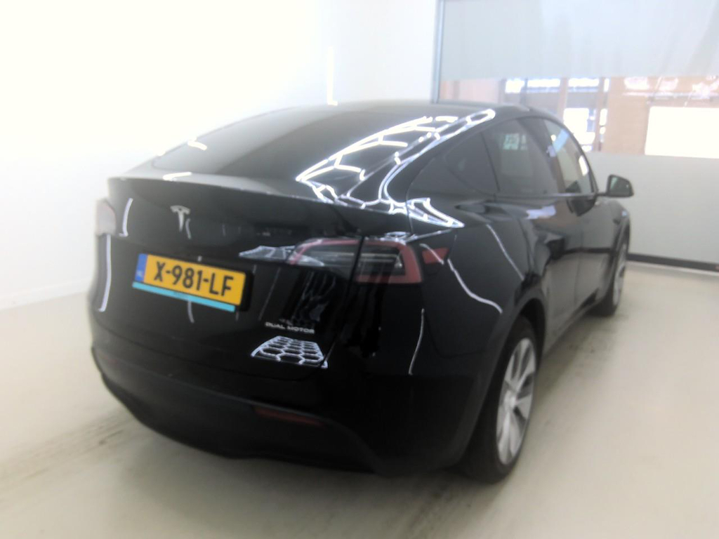 Foto 3 van Tesla Model Y