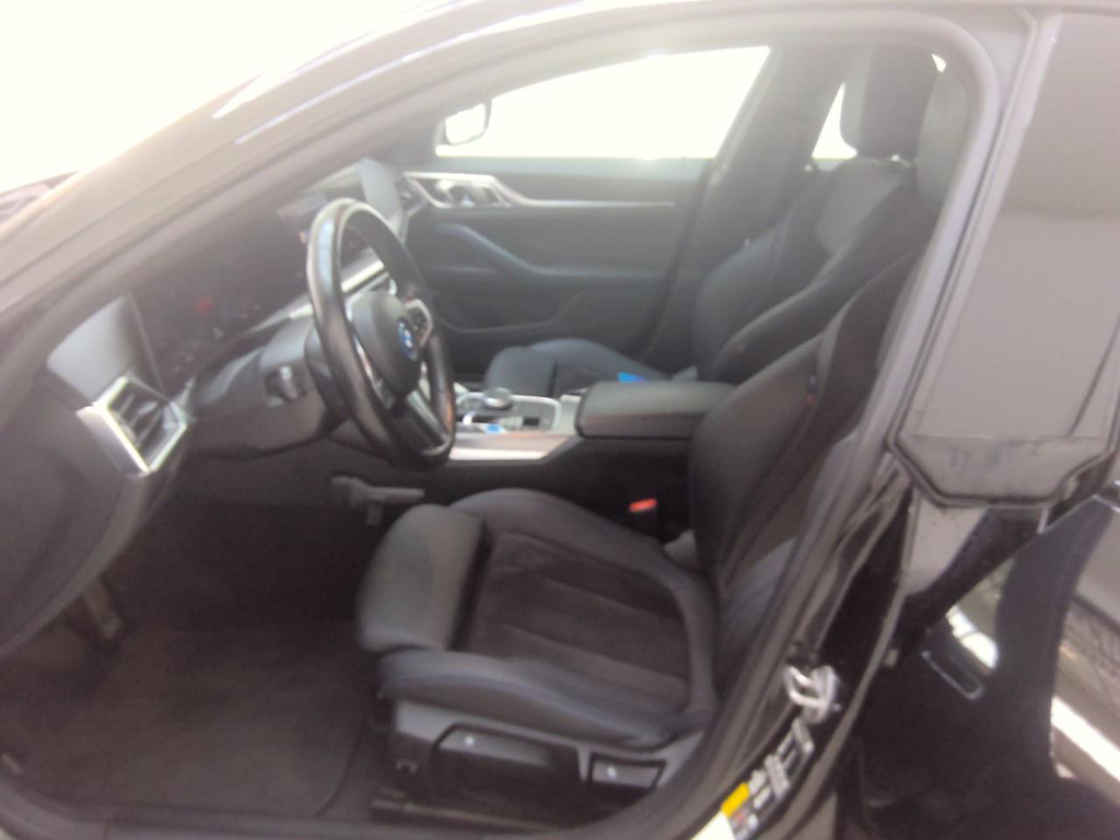 Foto 8 van BMW i4
