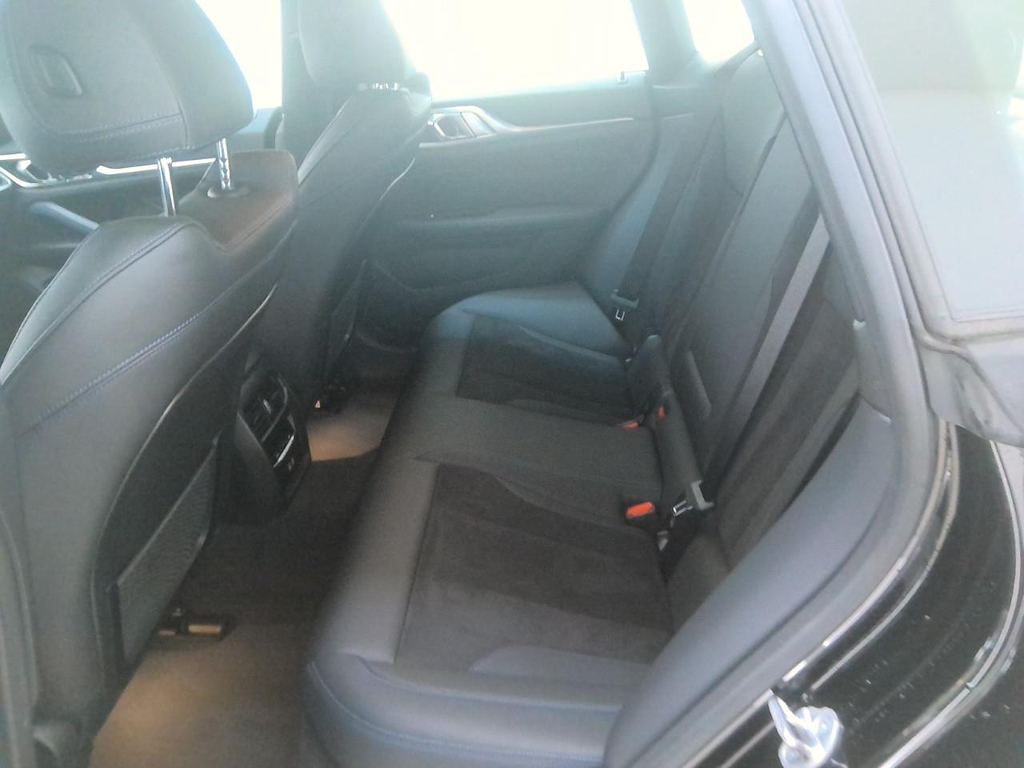 Foto 9 van BMW i4