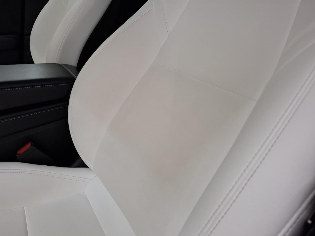 Foto 25 van Tesla Model Y