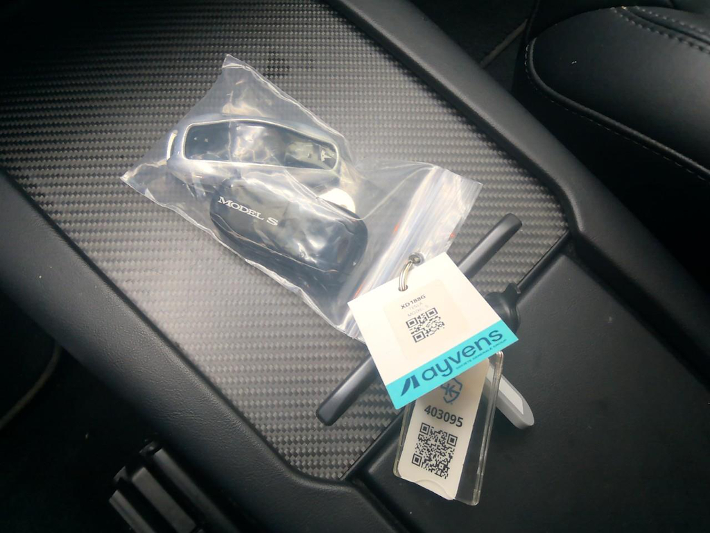 Photo 19 of Tesla Model S