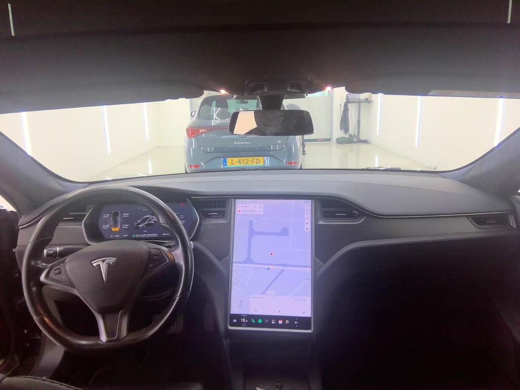 Photo 3 of Tesla Model S