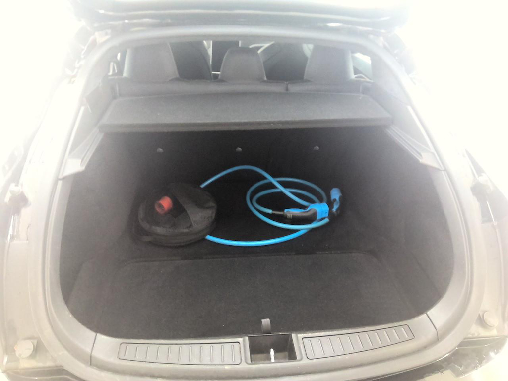 Photo 9 of Tesla Model S
