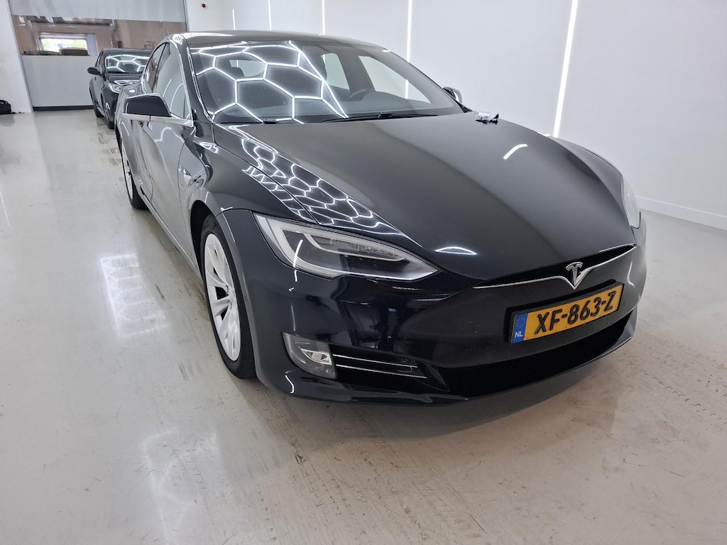 Foto 3 van Tesla Model S