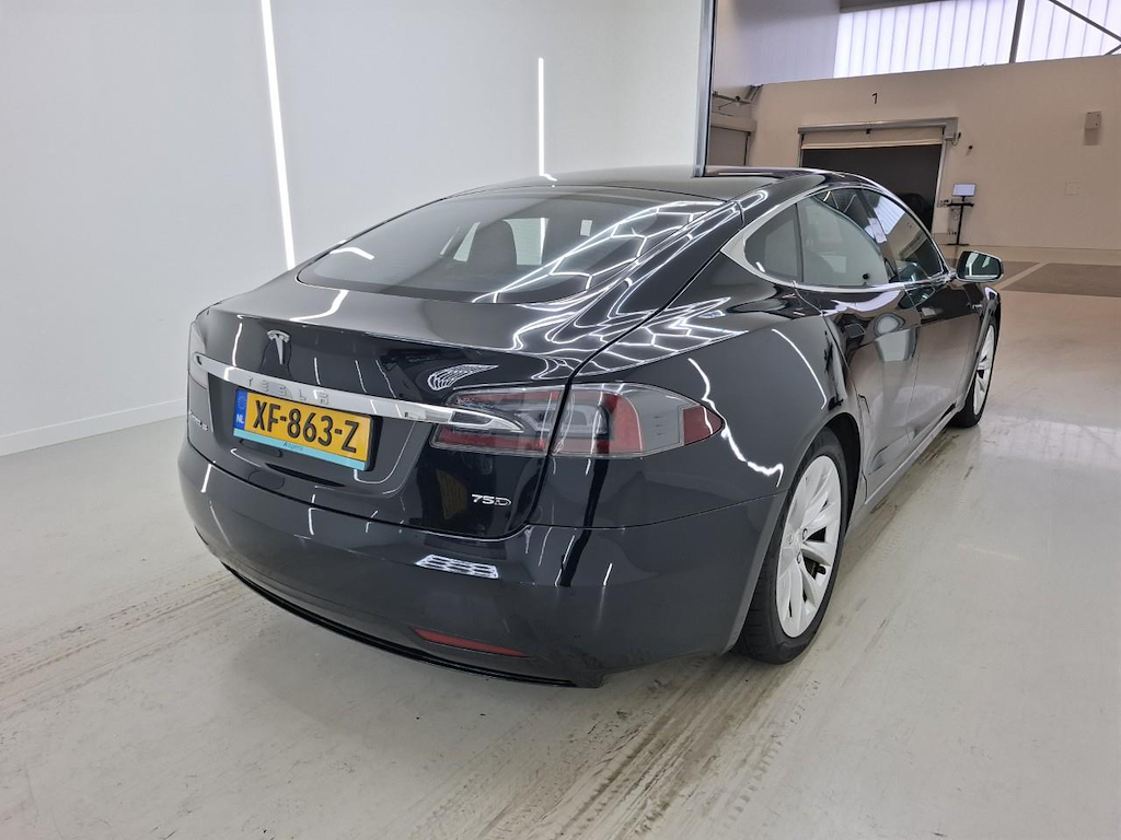 Foto 4 van Tesla Model S