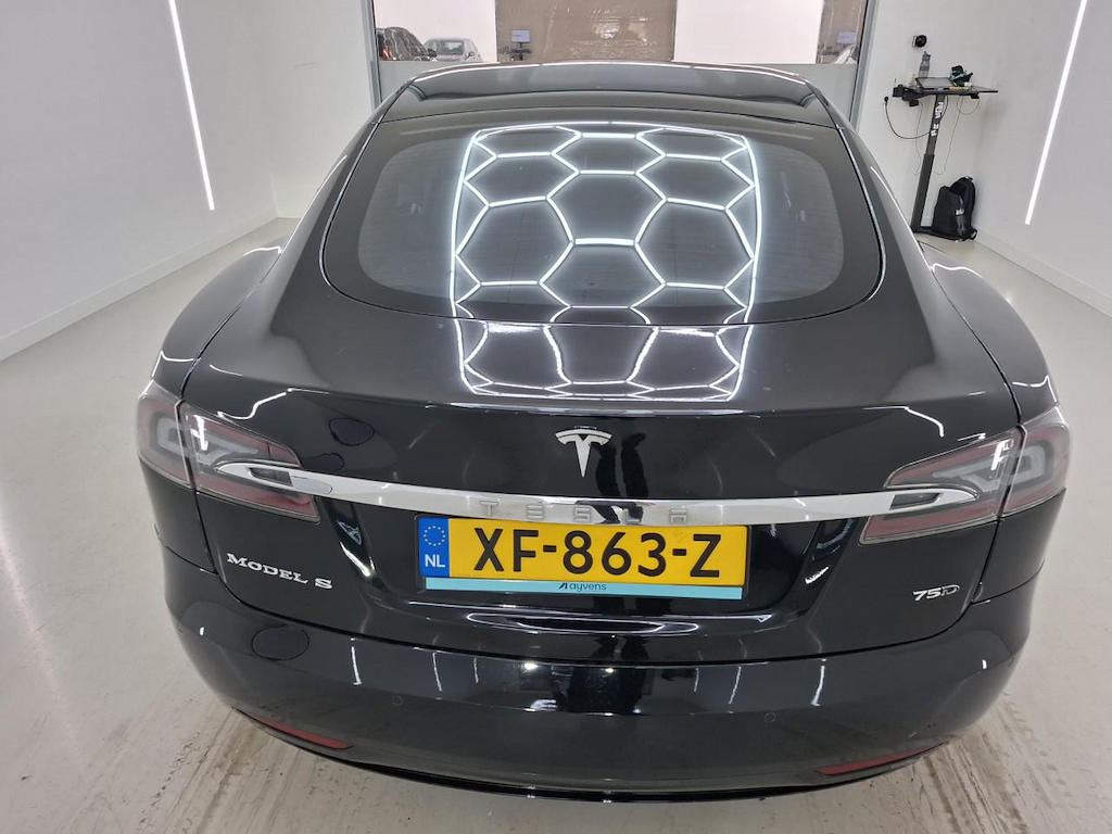 Foto 31 van Tesla Model S
