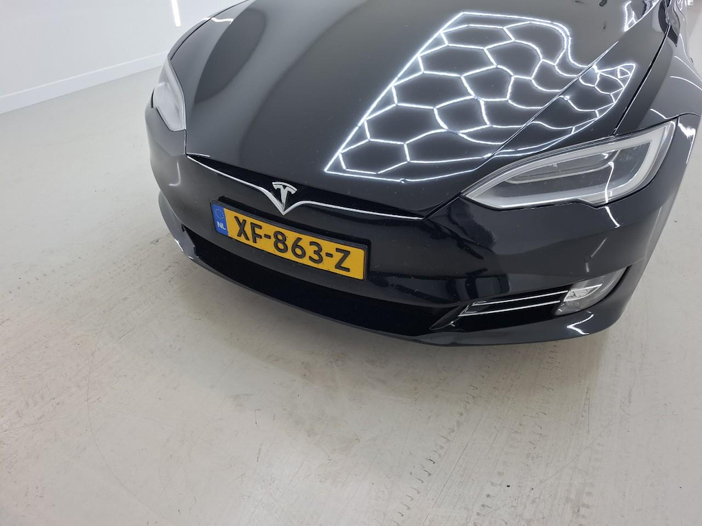 Foto 34 van Tesla Model S