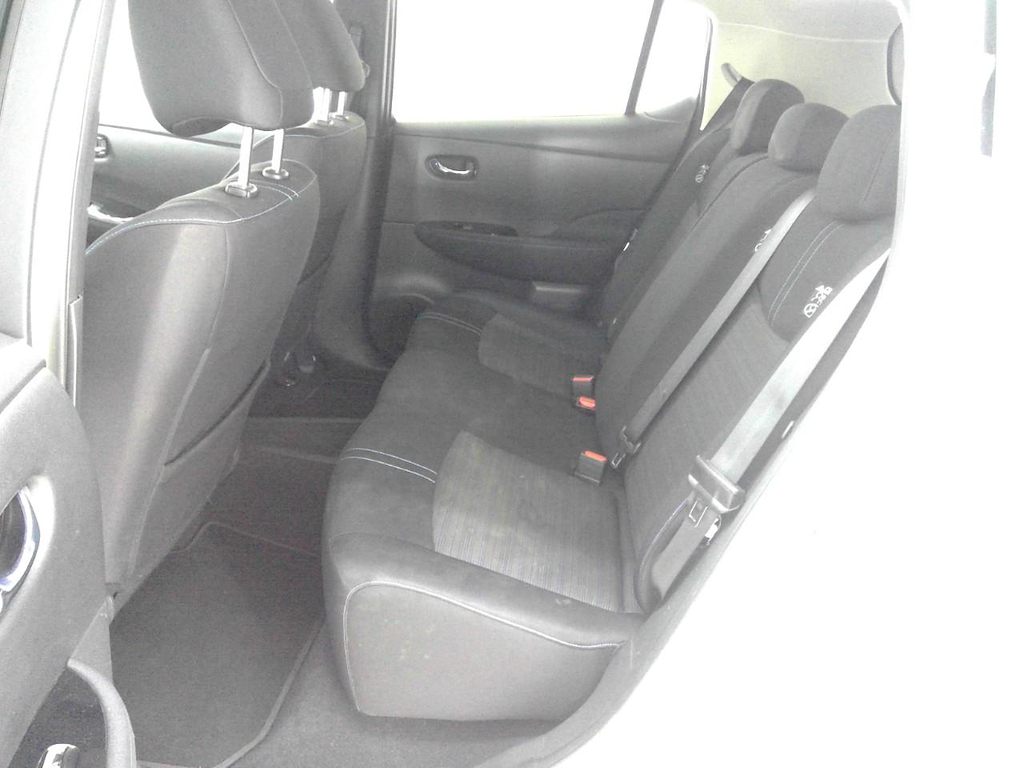 Foto 9 van Nissan Leaf