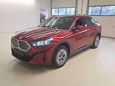 Kaufe BMW IX2 30 XDRIVE 67 KWH bei Ayvens Carmarket
