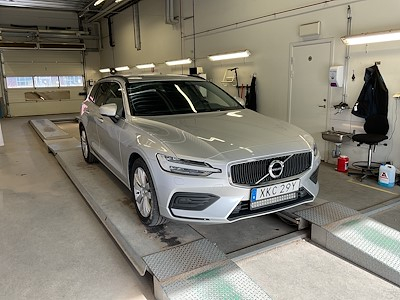 Köp VOLVO V60 på Ayvens Carmarket