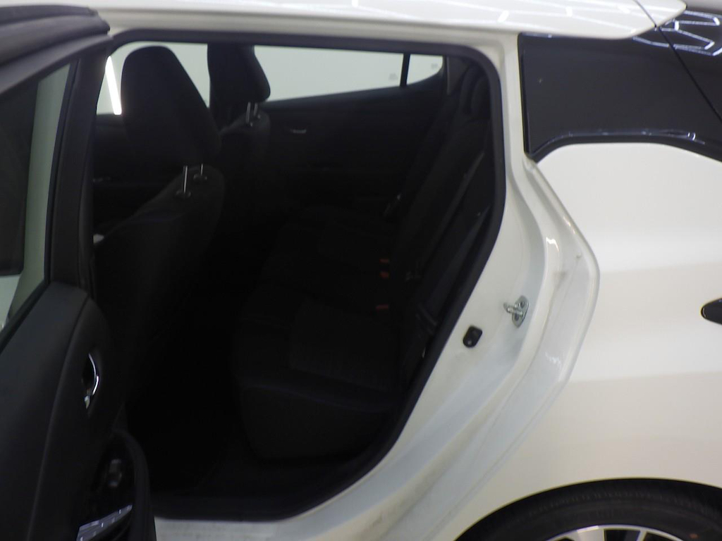 Foto 9 van Nissan Leaf