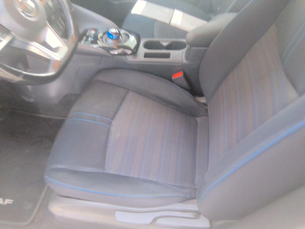 Foto 21 van Nissan Leaf