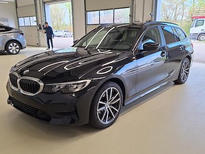 Kaufe BMW 318 DA TOURING bei Ayvens Carmarket