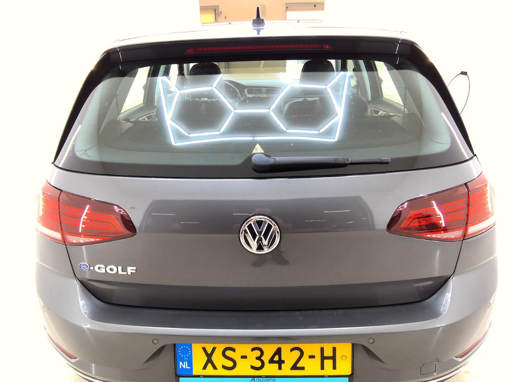 Foto 29 van Volkswagen E-Golf