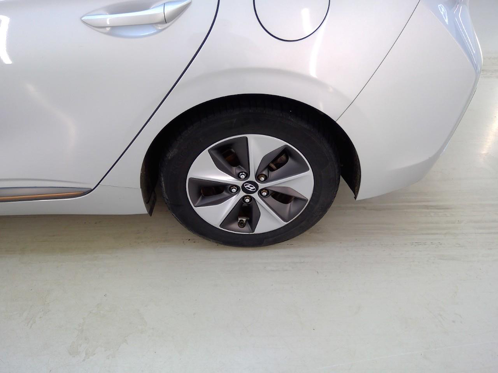 Foto 32 van Hyundai Ioniq