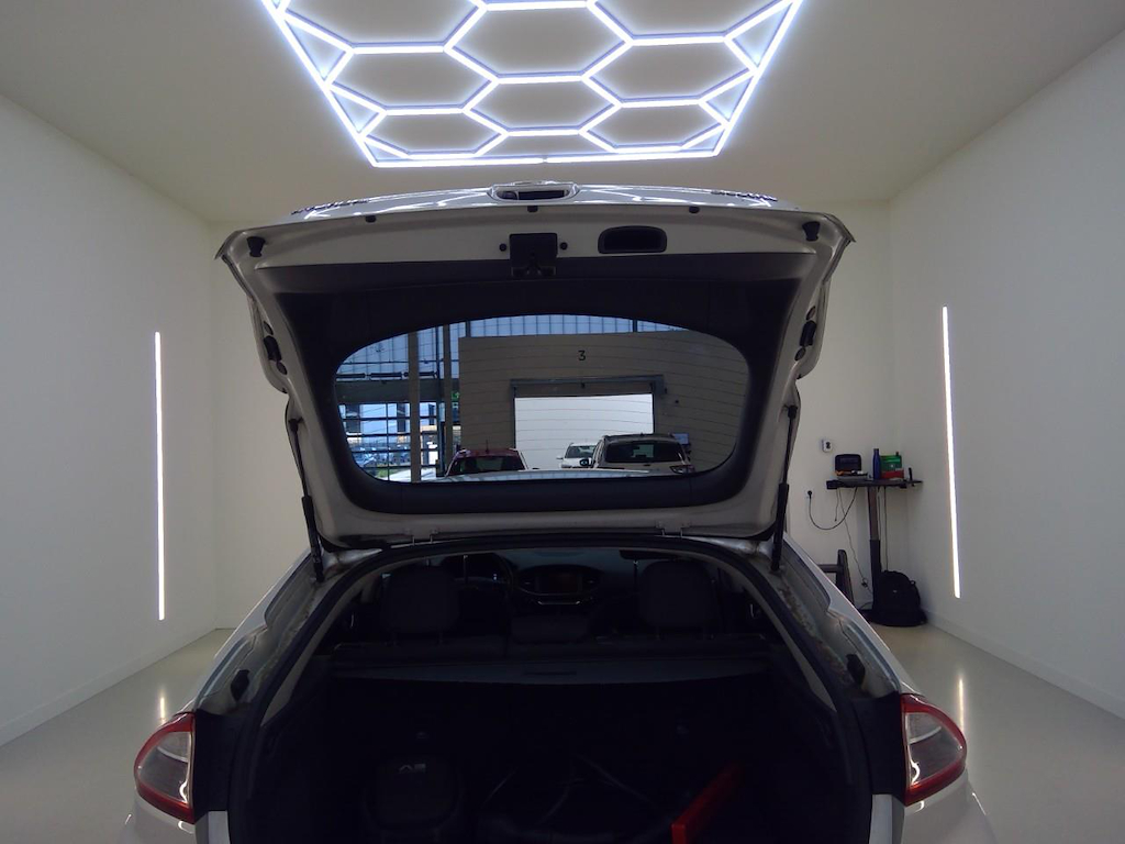 Foto 33 van Hyundai Ioniq