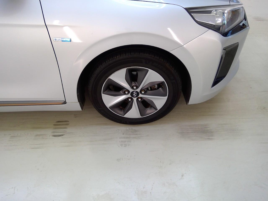 Foto 40 van Hyundai Ioniq