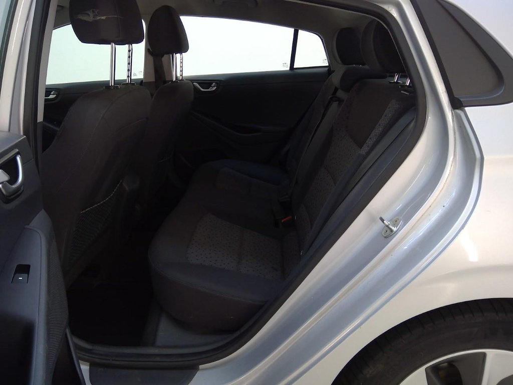 Foto 9 van Hyundai Ioniq