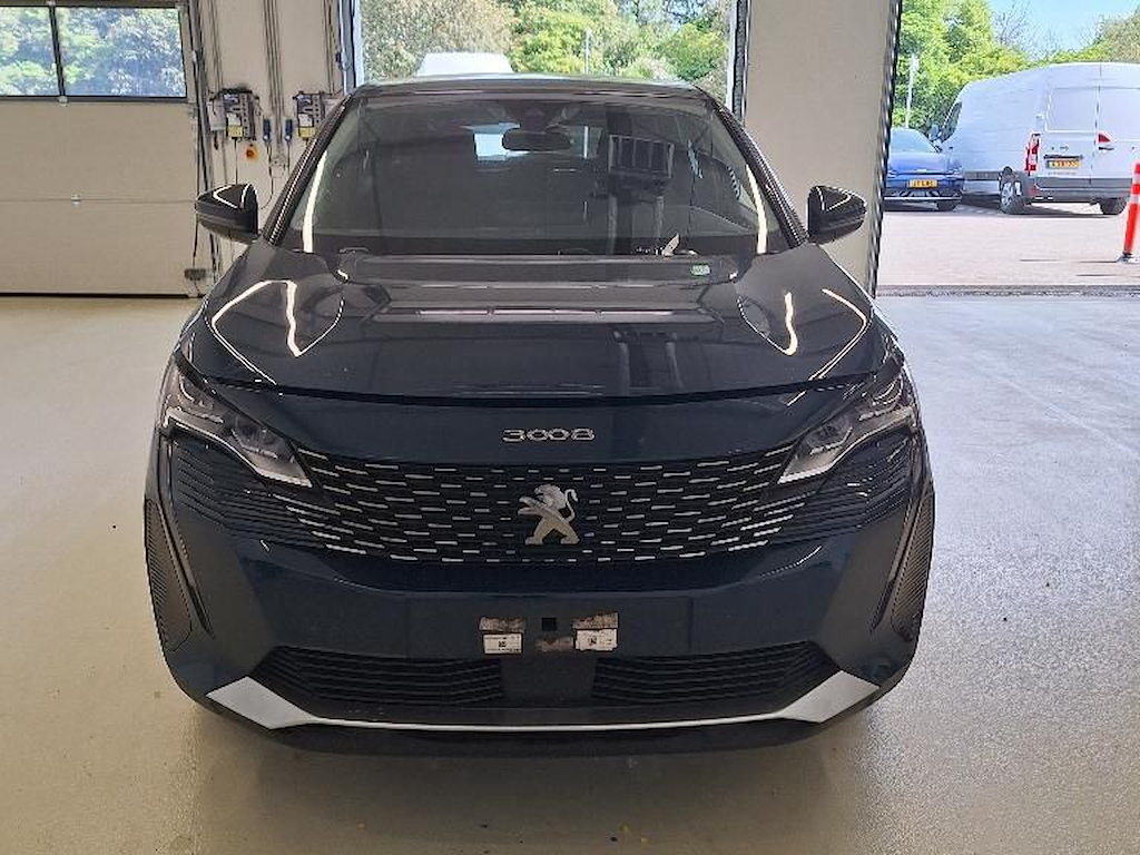 Peugeot 3008 1.2 PURETECH S&S AUTO ALL 130 CV Attelage pack; Advanced Grip Control; GPS