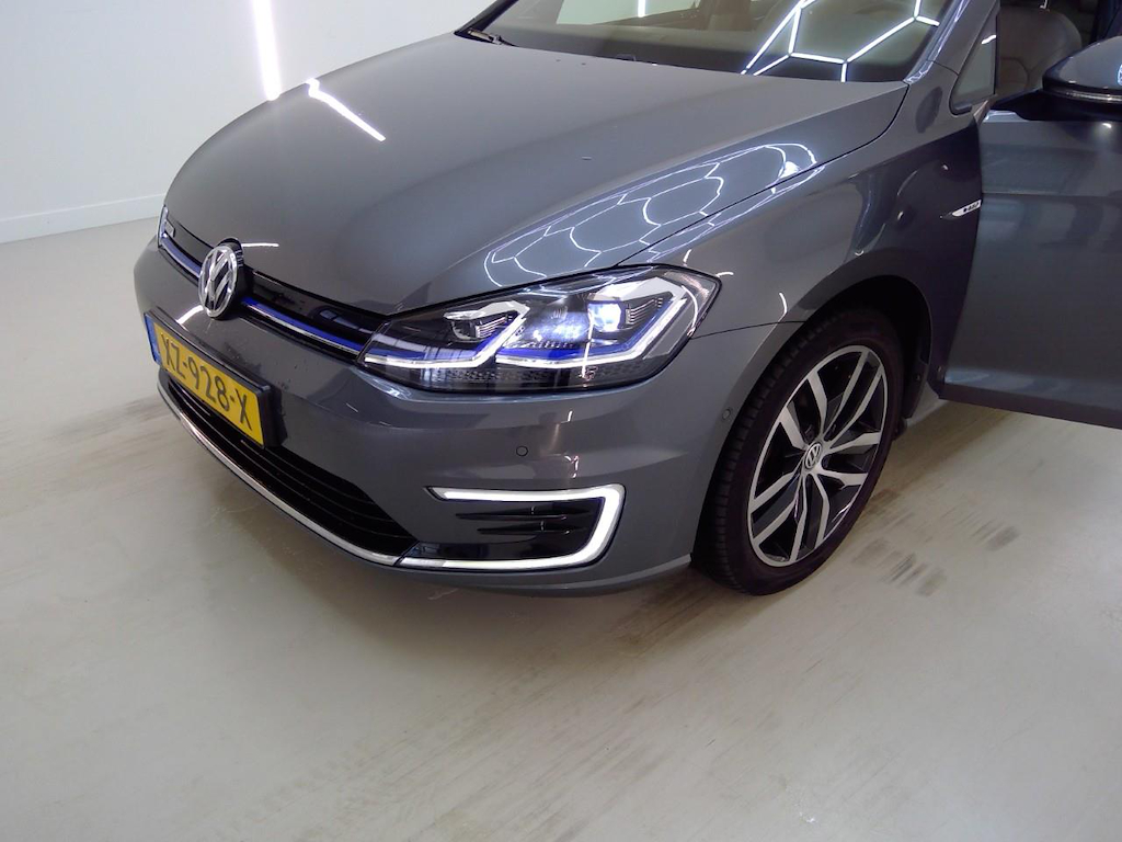 Foto 20 van Volkswagen E-Golf