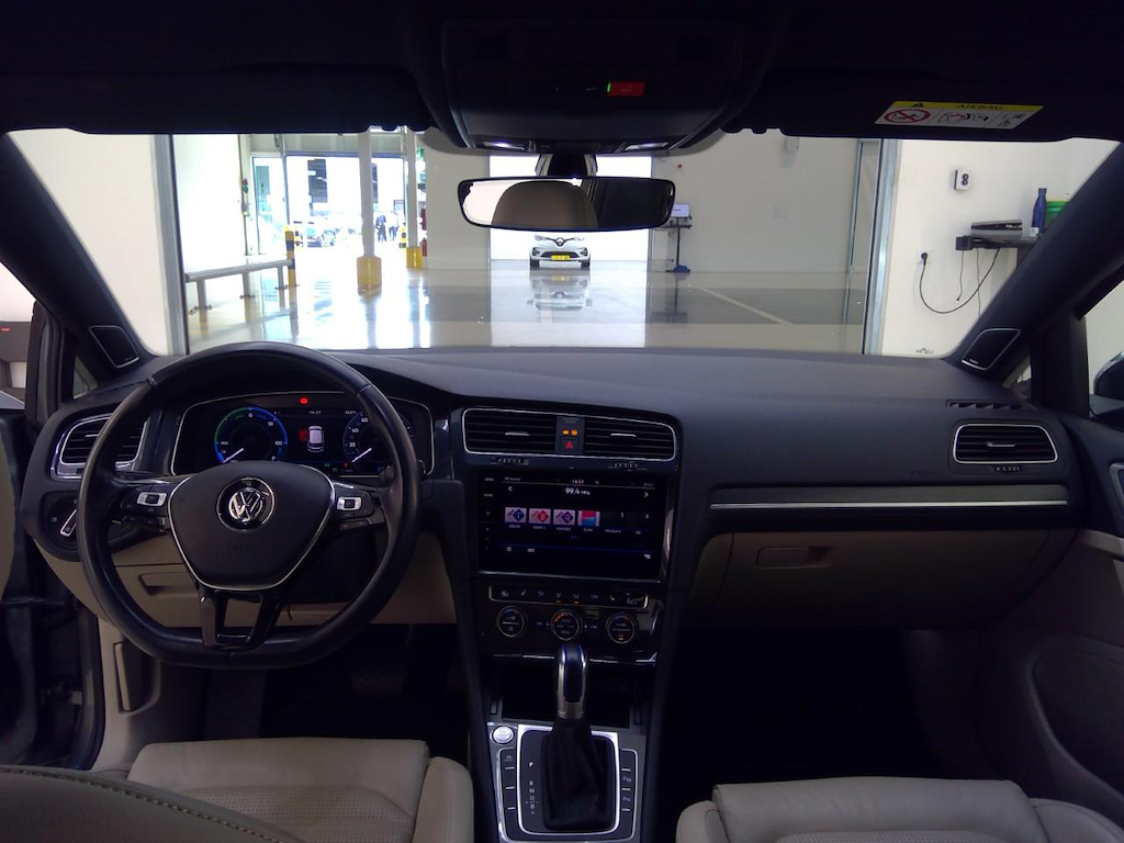 Foto 4 van Volkswagen E-Golf