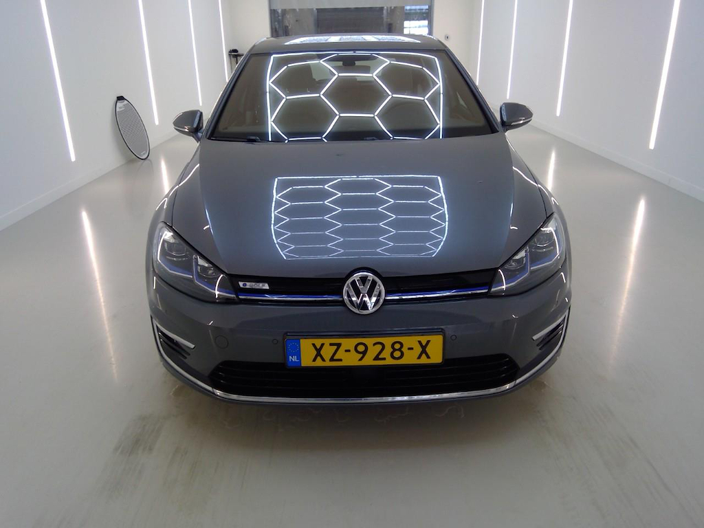 Foto 31 van Volkswagen E-Golf