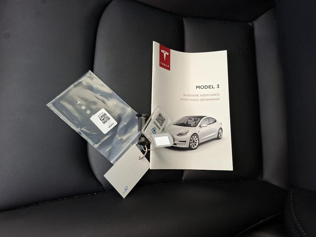 Foto 15 van Tesla Model 3