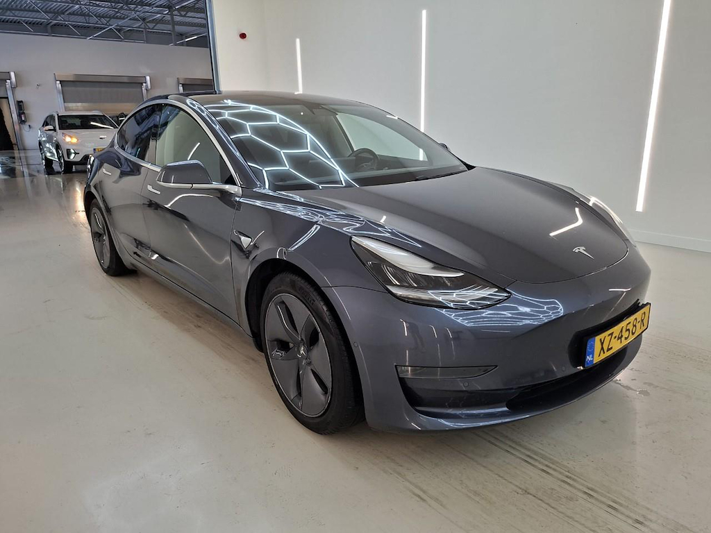 Foto 4 van Tesla Model 3