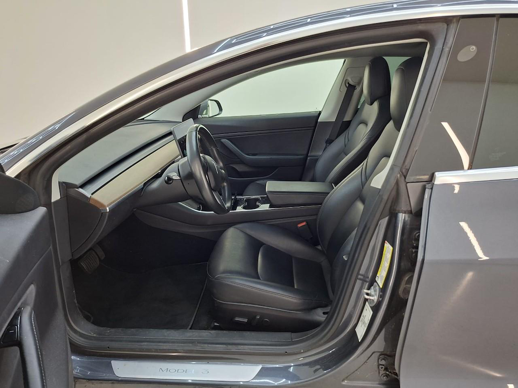Foto 7 van Tesla Model 3
