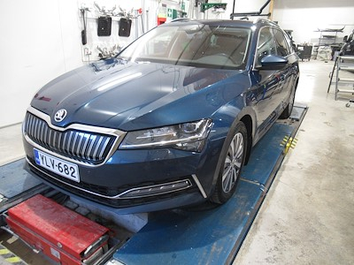 Comprar SKODA SUPERB en Ayvens Carmarket