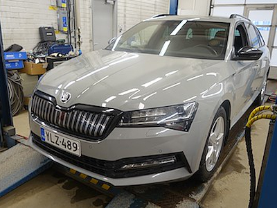 Buy SKODA SUPERB on Ayvens Carmarket