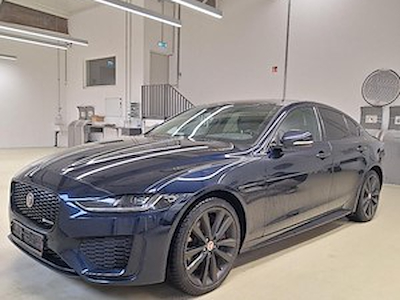 Achetez JAGUAR XE 2.0 T AWD R-Dynamic HSE (EU sur Ayvens Carmarket