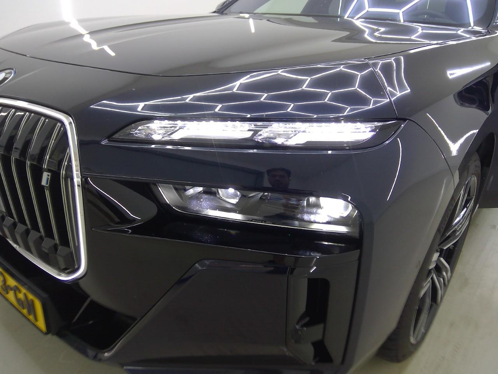 Foto 23 van BMW i7