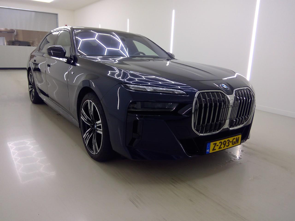 Foto 6 van BMW i7