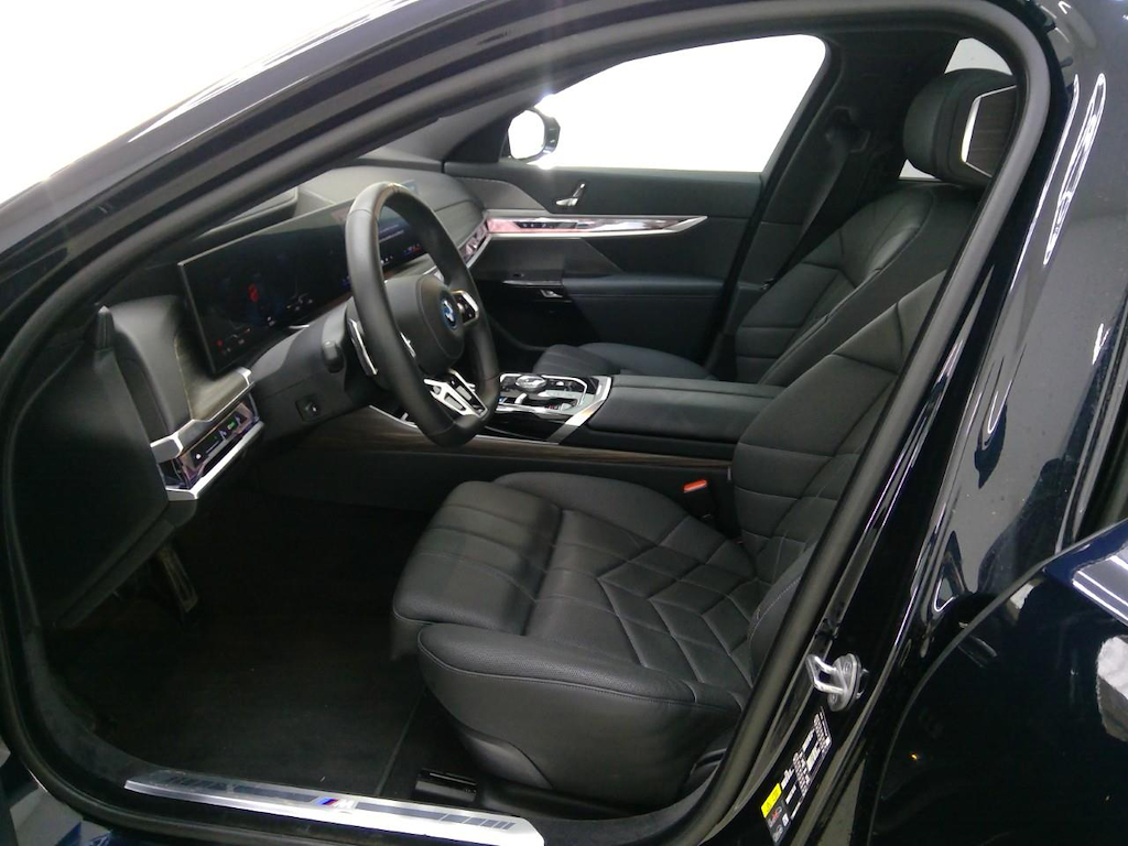 Foto 8 van BMW i7