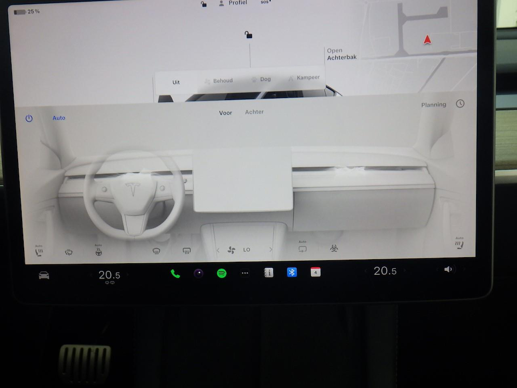 Foto 15 van Tesla Model Y