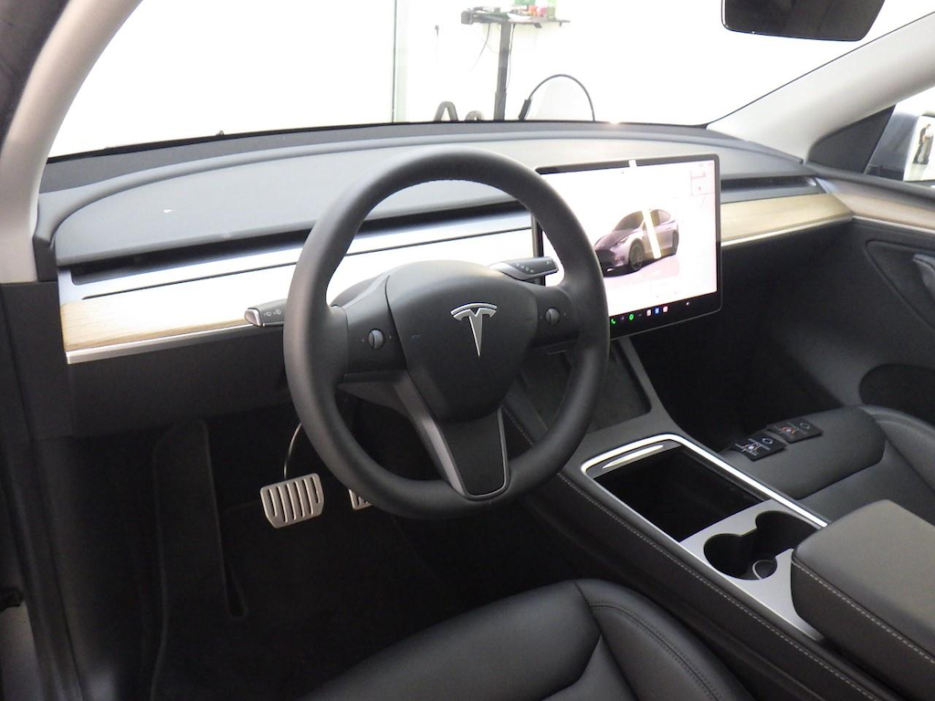 Foto 3 van Tesla Model Y