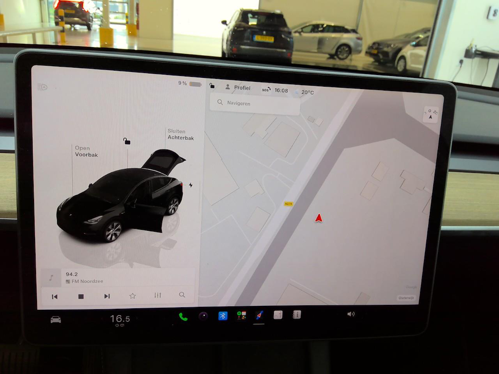 Foto 21 van Tesla Model Y