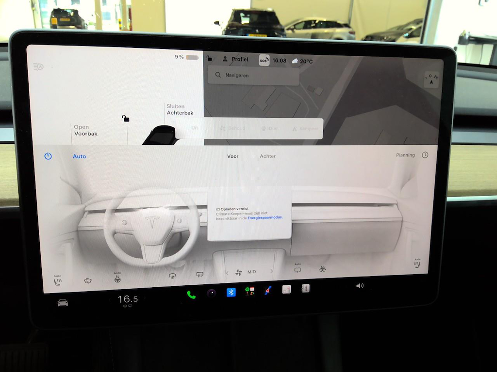 Foto 22 van Tesla Model Y
