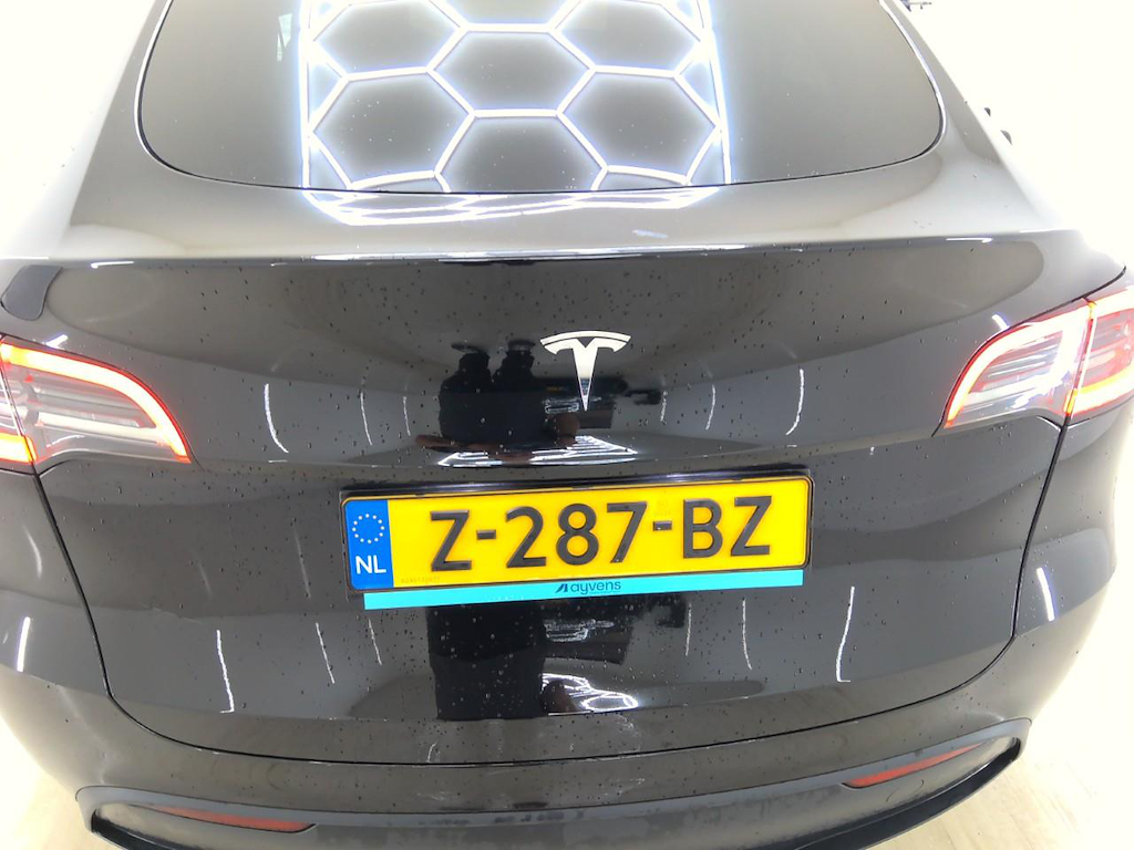 Foto 36 van Tesla Model Y