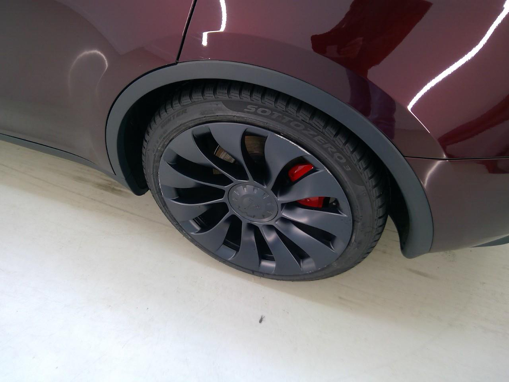 Foto 23 van Tesla Model Y